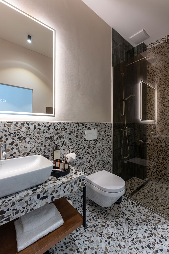 Premium Room Bathroom